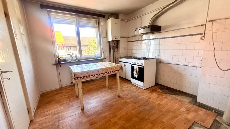 Apartament 3 camere central Ștrand cu garaj si boxa - Poză 11