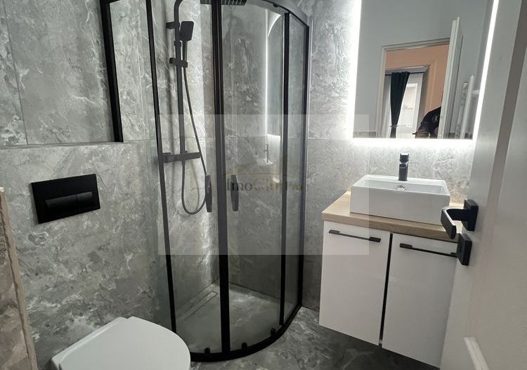Vand apartament 2 camere Catanelor - Poză 2