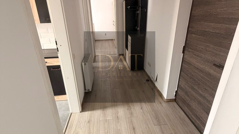 Apartament, 2 camere decomandate, parcare subterana, zona Traian Vuia - Poză 6