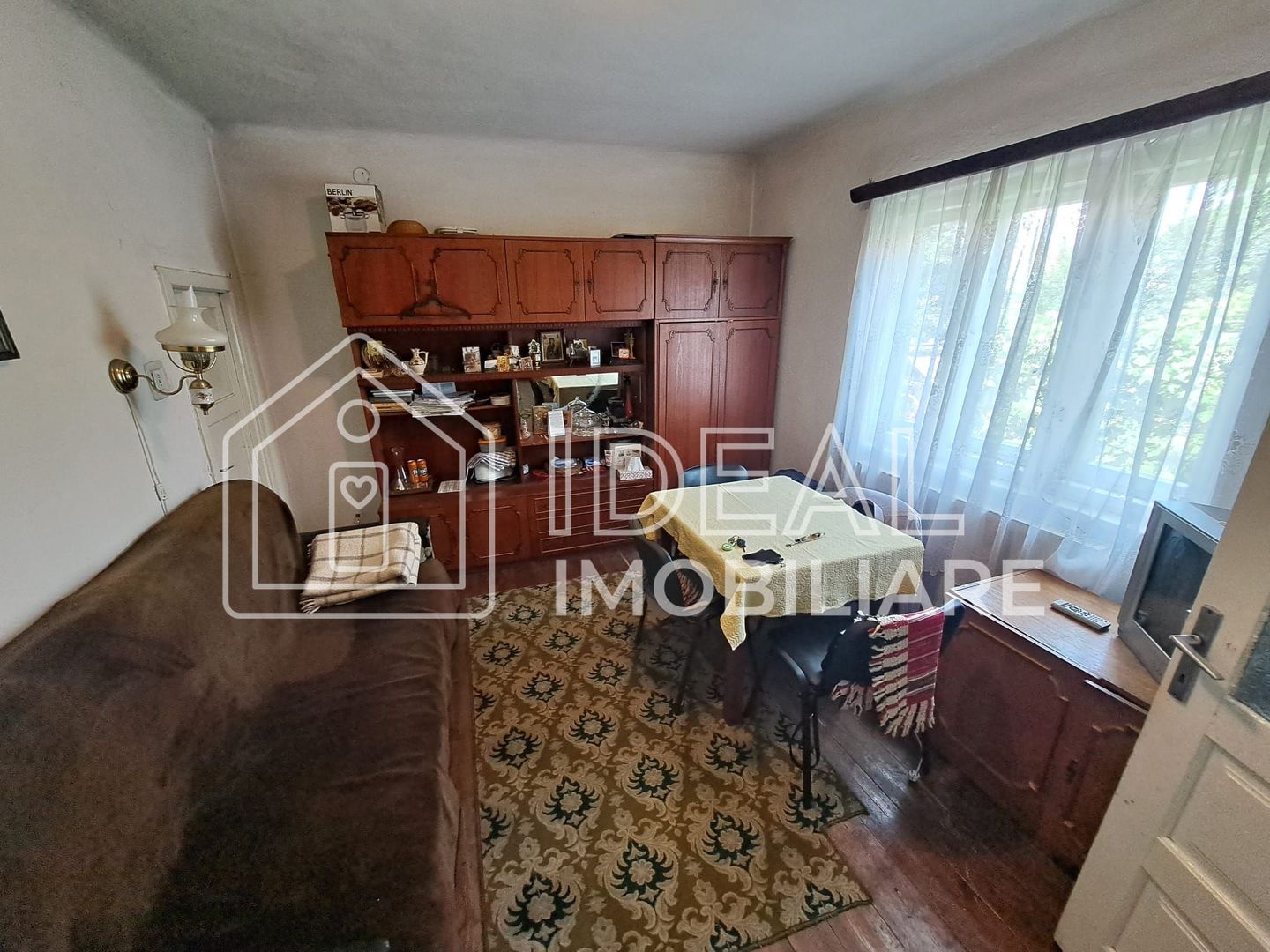 Casa pe un singur nivel cu 342 mp curte, in zona Promenada Mall - Poză 9