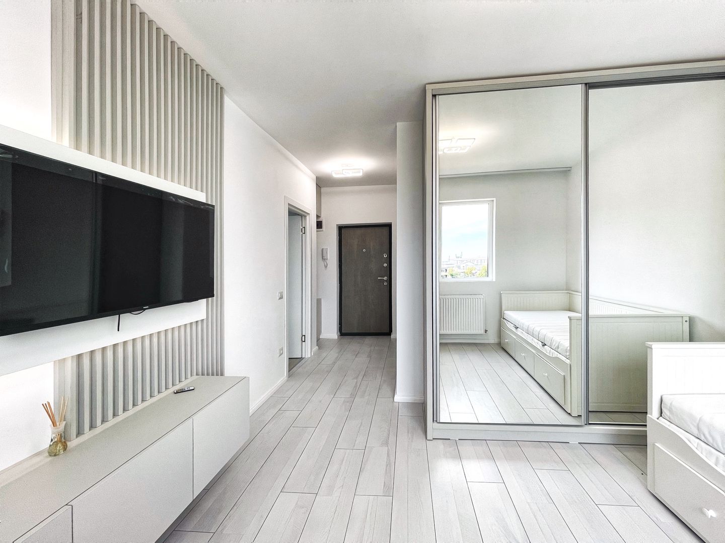 Garsoniera de lux de vanzare, 0% comision SOARELUI RESIDENCE - Poză 4