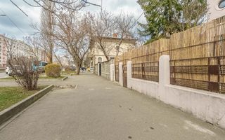 Piata Muncii, casa 87 mp totali, 179 mp curte libera, ideala birouri - Poză 3