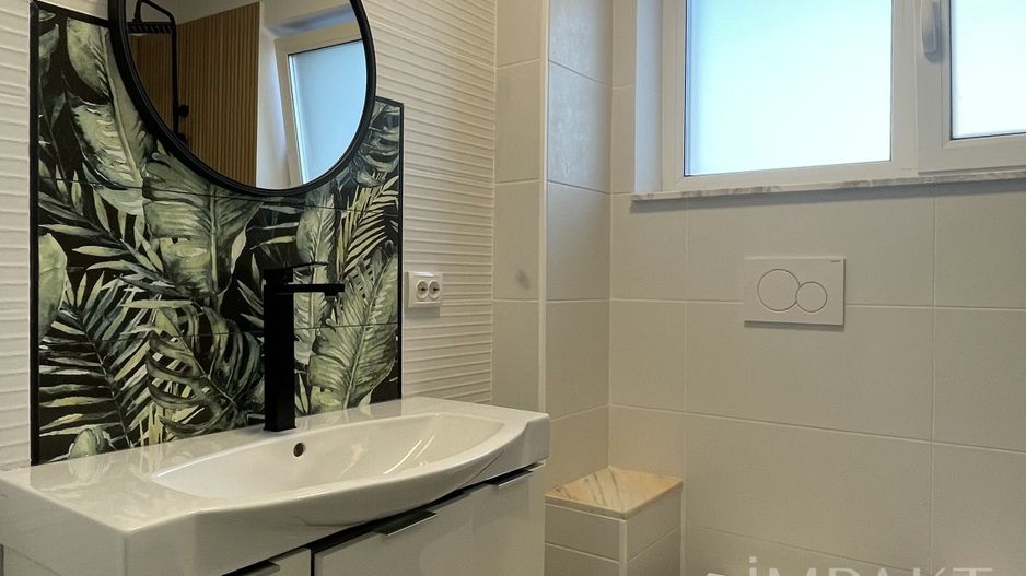 Apartament spatios cu 3 camere in zona Pietei Mihai Viteazul - Poză 13