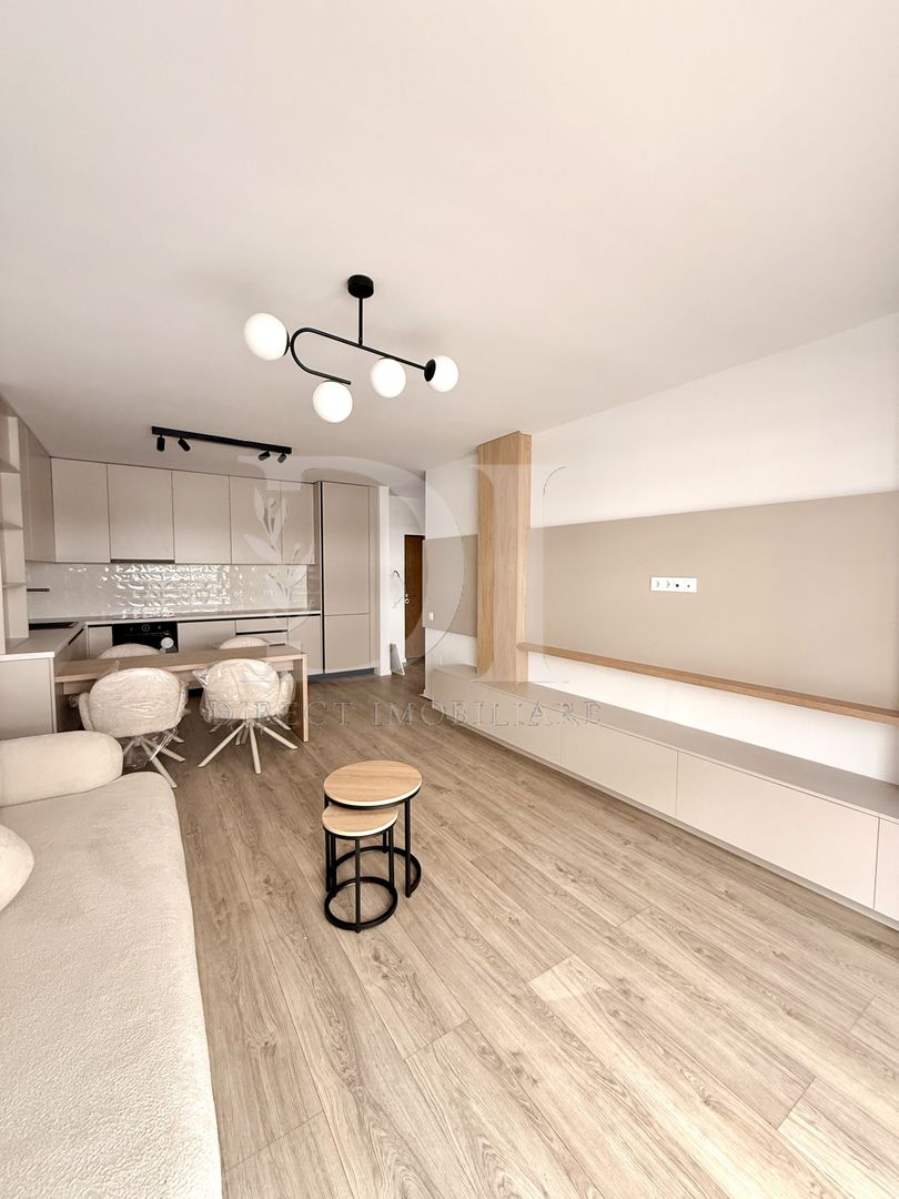 Apartament doua camere / etaj intermediar / Zona Eroilor - Poză 2