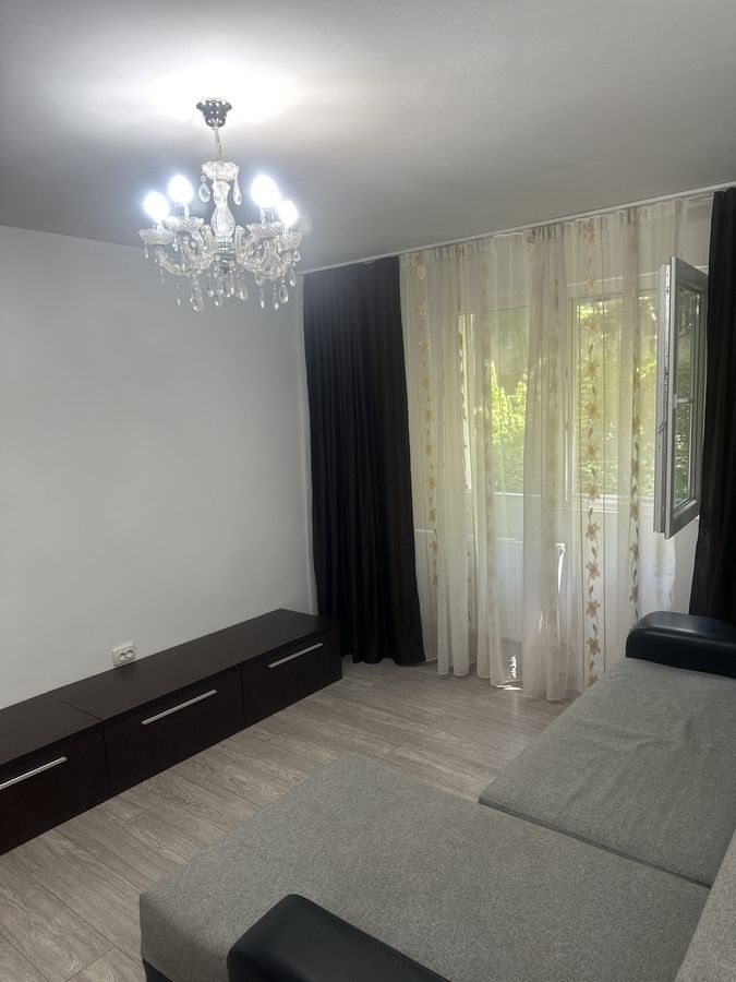 De inchiriat apartament 2 camere langa Facultatea de constructii - Poză 1