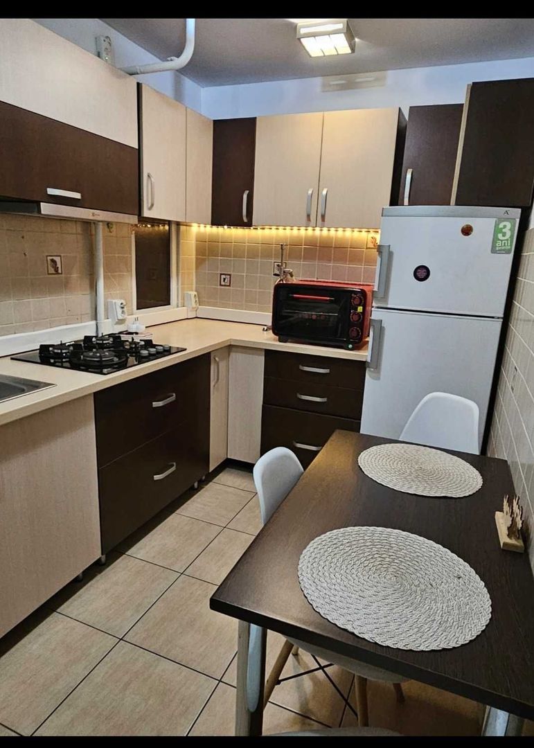 Apartament 2 camere. La 1 min Metrou Eroii Revolutiei. Parc Tineretului. - Poză 7