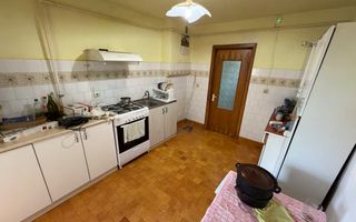 Apartament 3 camere, etaj 2 - Cugir - Poză 4