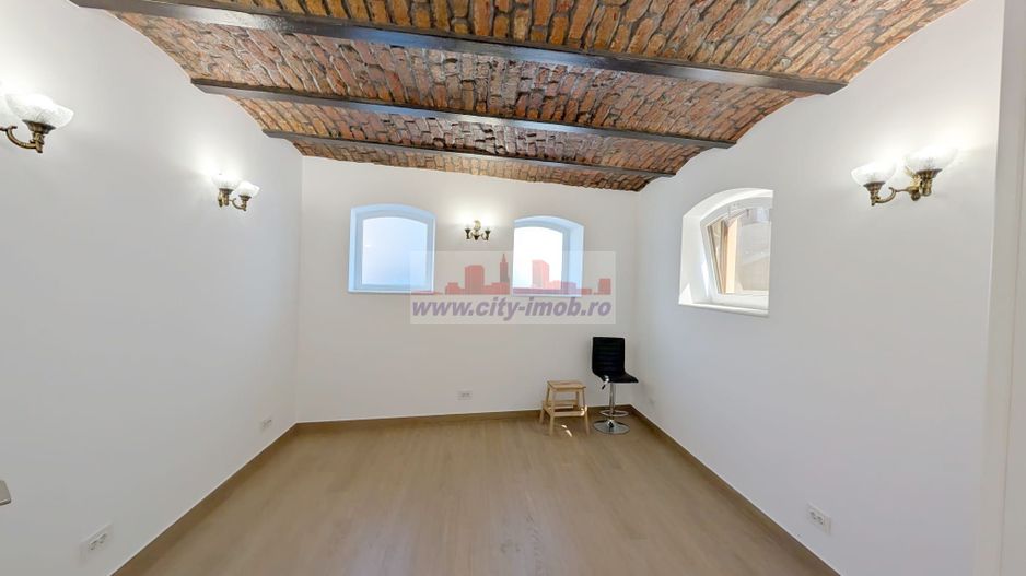 Inchiriere casa 5 camere,  Piața Victoriei,  Renovata 2025 - Poză 21