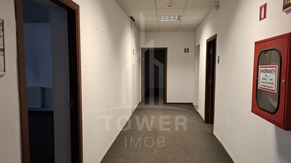 Hala industriala de 530 mp cu  spatiu de birouri si baie - Poză 7