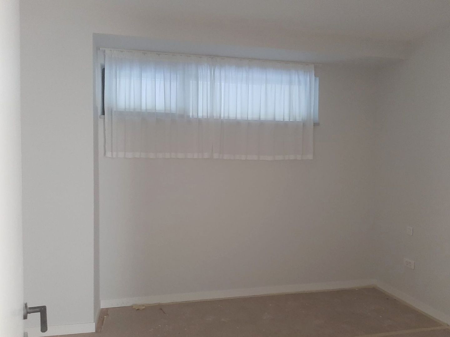 APARTAMENT PREMIUM CU 5 CAMERE ȘI GRĂDINĂ PRIVATĂ DE 160 MP - Poză 21