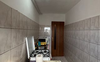 Apartament o cameră la 5 minute de Cetății - Poză 6