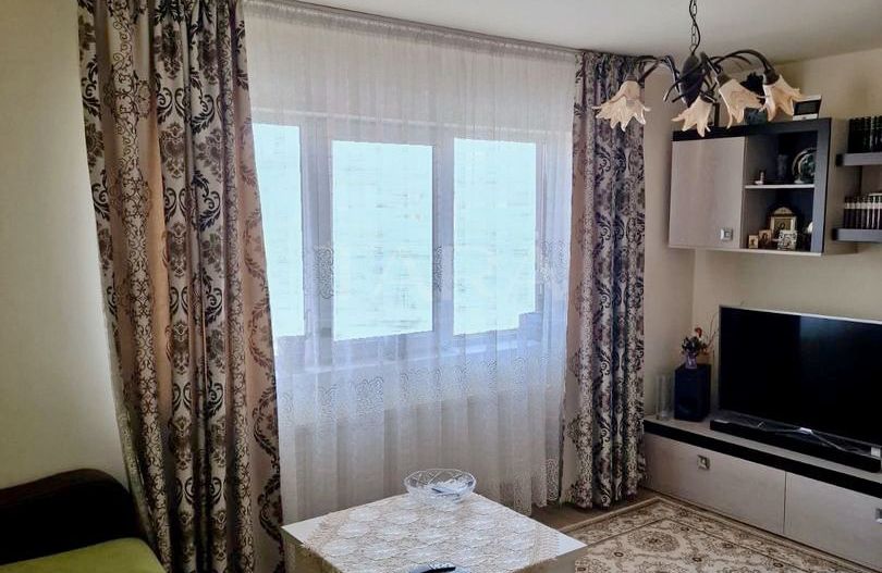 Casa de vanzare in Floresti,  zona Avram Iancu. - Poză 1