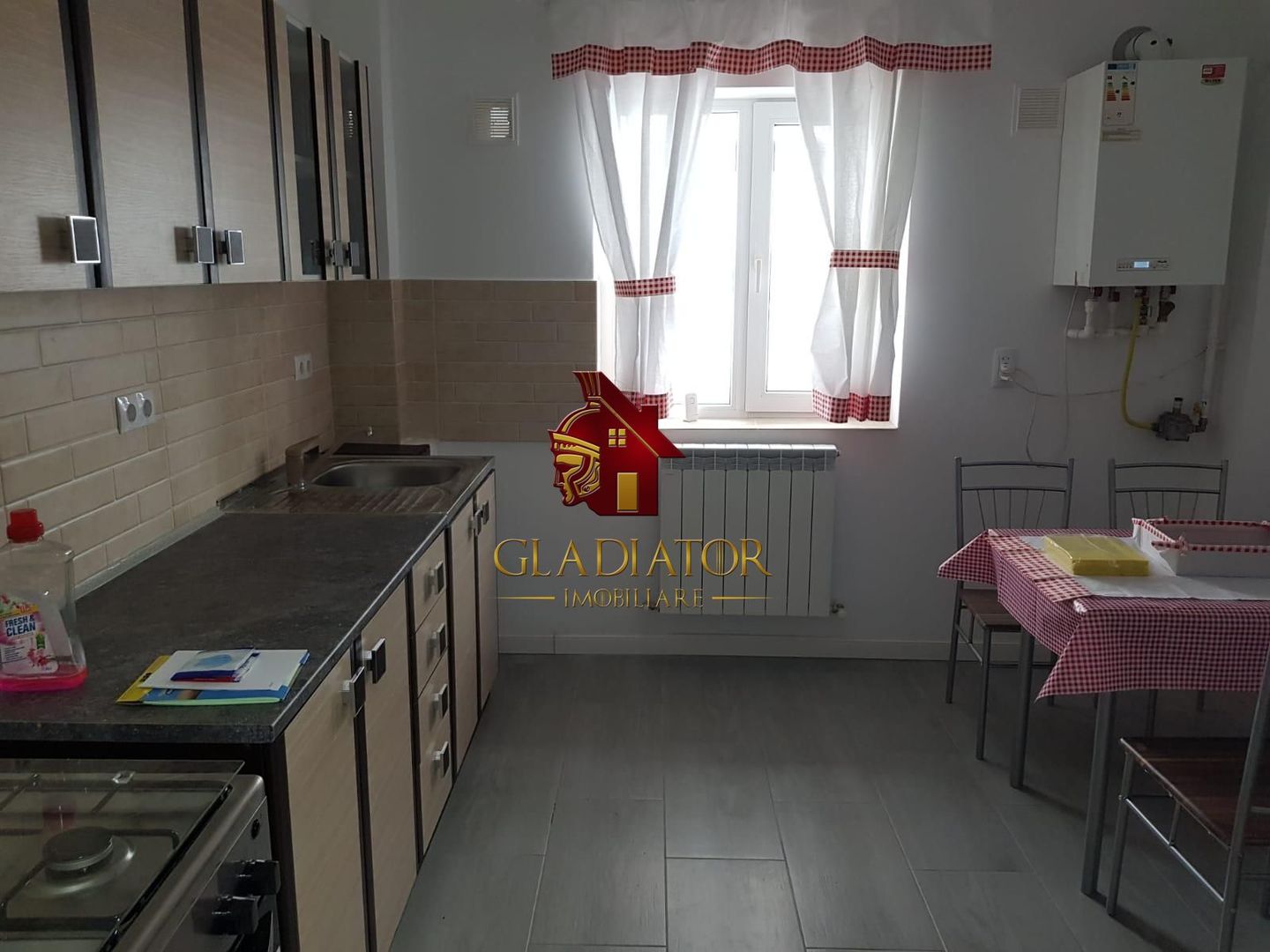 Chirie 3 camere Tg Cucu Independentei mobilat si utilat - Poză 5