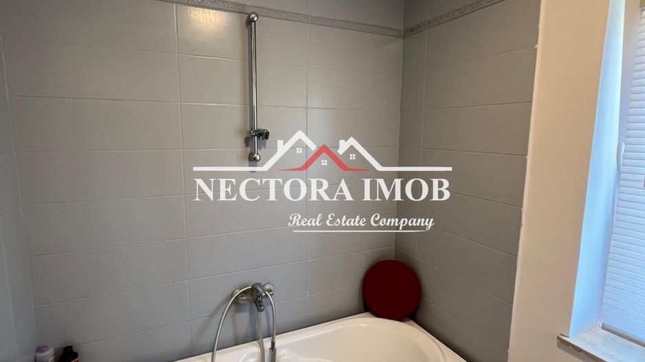 NECTORA IMOB Exclusivitate-Apartament SUPERB 3 cam cu TEREN si terasa - Poză 6