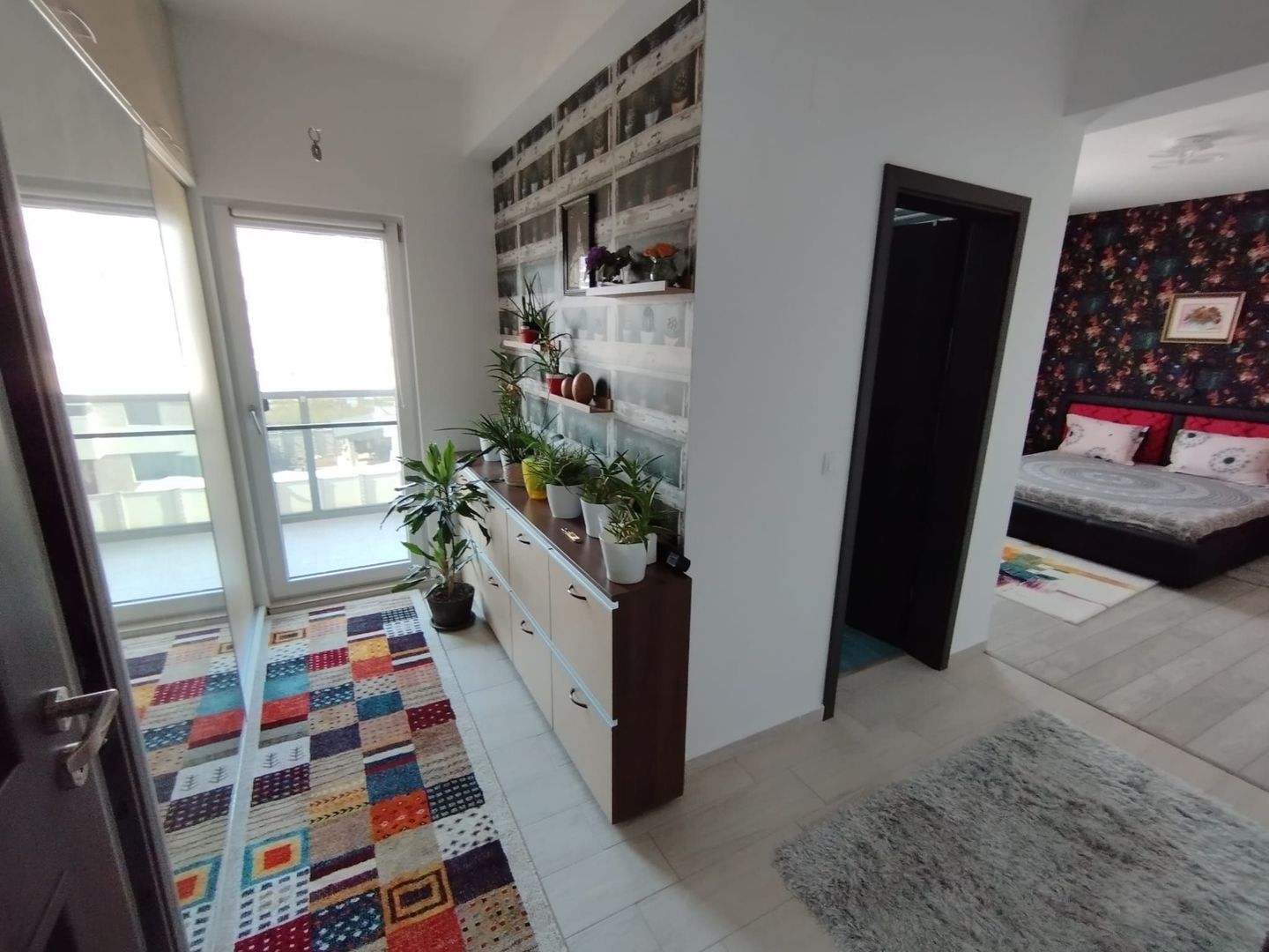 Apartament Spatios 84 mp + parcare 39 mp, gata de mutare - Poză 3