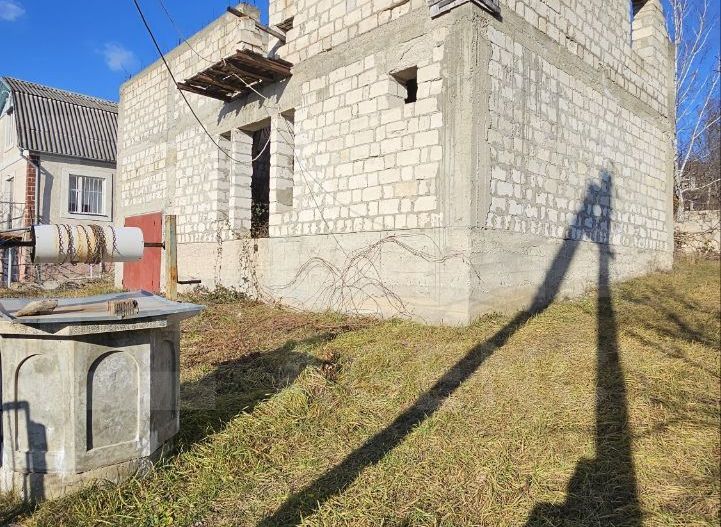 Vânzare, casă, 2 nivele, 4 camere, com. Cruzeşti - Poză 3