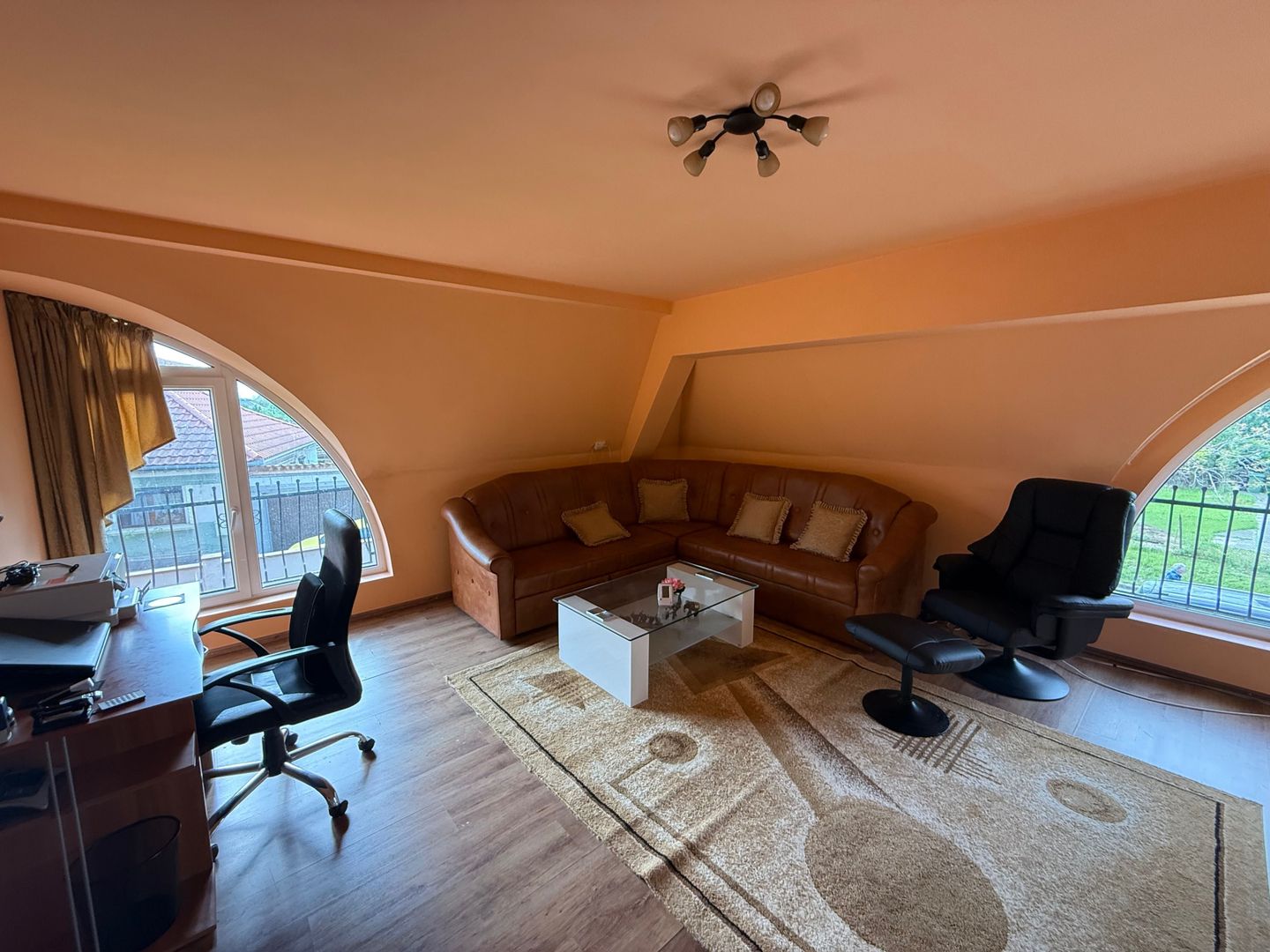 BRASADAS vinde casa 7 cam 11 ari teren renovată integral. - Poză 6