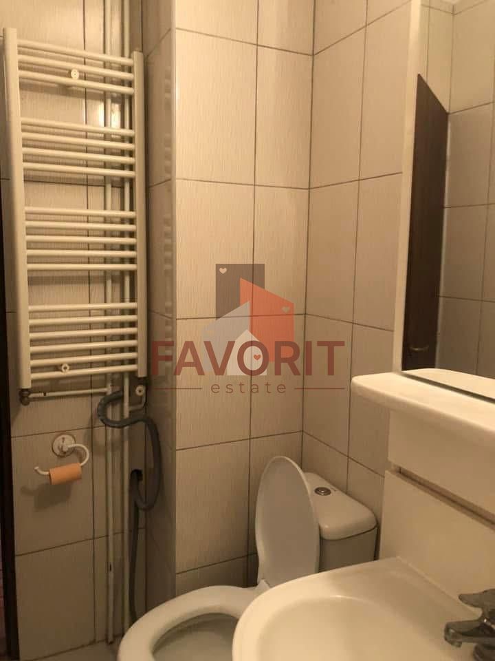 2 camere | etaj 2 | centrala proprie | mobilat si utilat | zona excelenta | - Poză 9