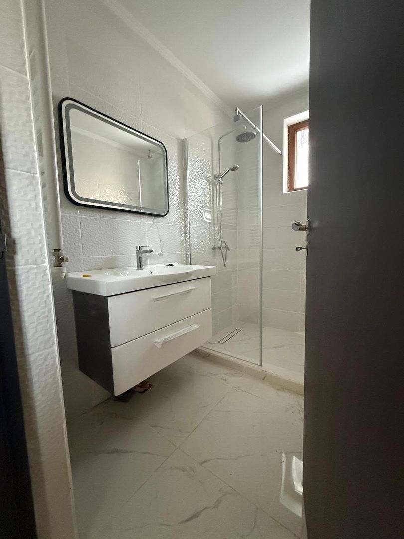 Casă spațioasă de închiriat în Clinceni, 120 mp + curte 535 mp - Poză 15