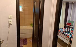 Vanzare apartament 3 camere ,zona 13 Septembrie - Poză 4