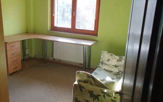 Etaj 2-Apartament 3Camere/Decomandat 70mp bloc din 1982-Zona Nicolina 1! - Poză 2