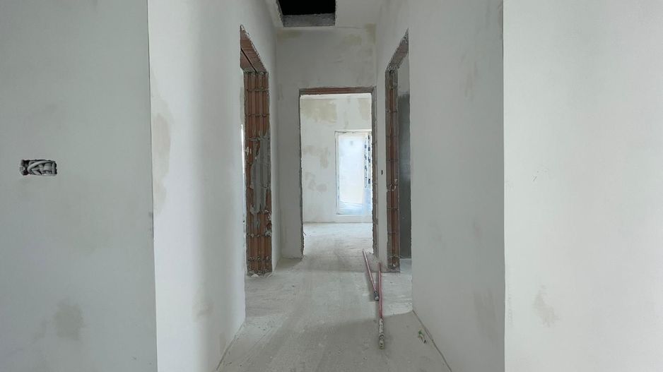 Duplex cu 3 dormitoare pe parter la cheie Mosnita Noua - Poză 4