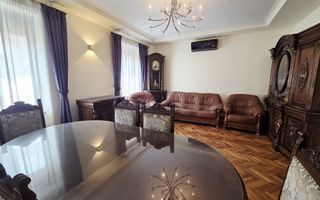 Apartament 3 camere de închiriat - Poză 1