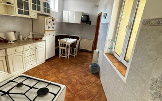 BRASADAS vinde casa în zona Titulescu. - Poză 15