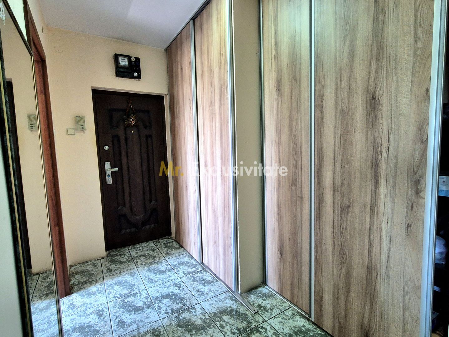 Apartament 3 camere - metrou 1 Dec. - Poză 10