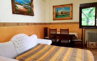 Apartament ultracentral Armeneasca 4camere 97mii - Poză 2