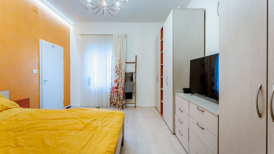 Apartament ultracentral modern la cheie - Poză 14