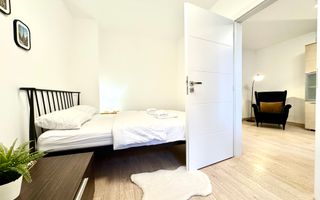 2 camere central vis-a-vis de Posta Mare - Poză 12