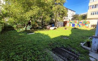 De vânzare casă zona Sens - Poză 8