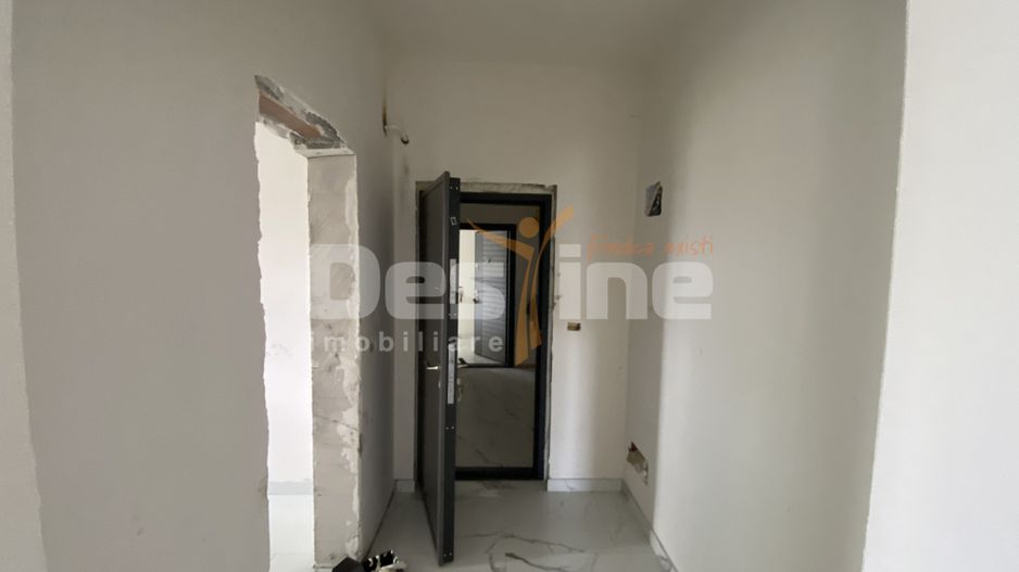 Oportunitate unica Apartament cu 2 sau 3camere in zona Pietricica - Poză 8