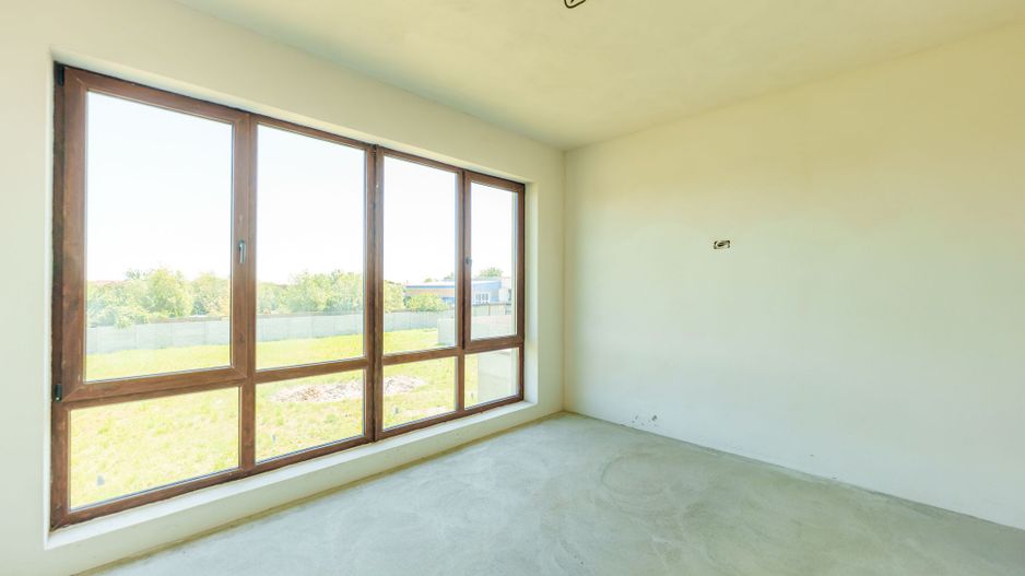 Vilă cu arhitectură modernă în Săcălaz - Poză 23