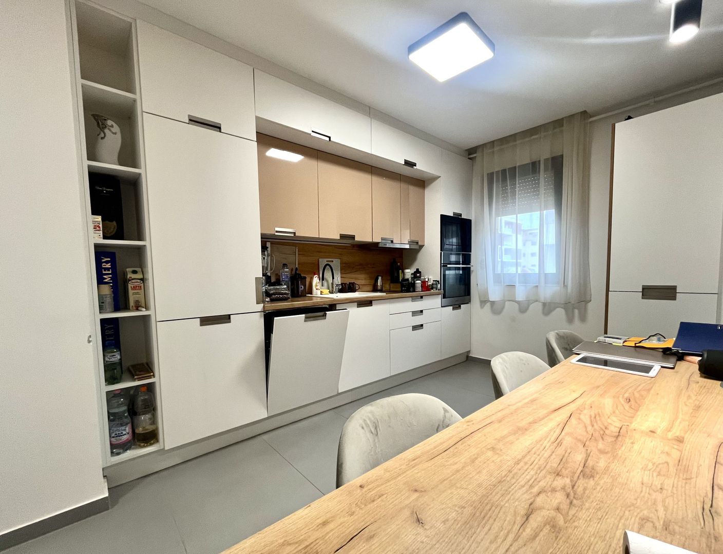 Apartament cu 2 camere, spațios si modern, intrare Dumbrăvița-Kaufland - Poză 8