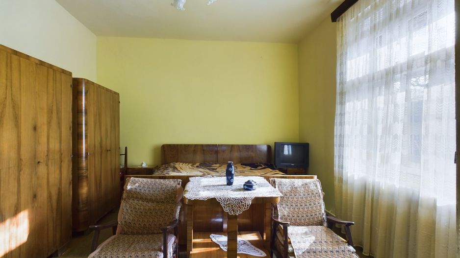 Casă individuală cu teren de 1100 mp și 3 apartamente în curte - Poză 21