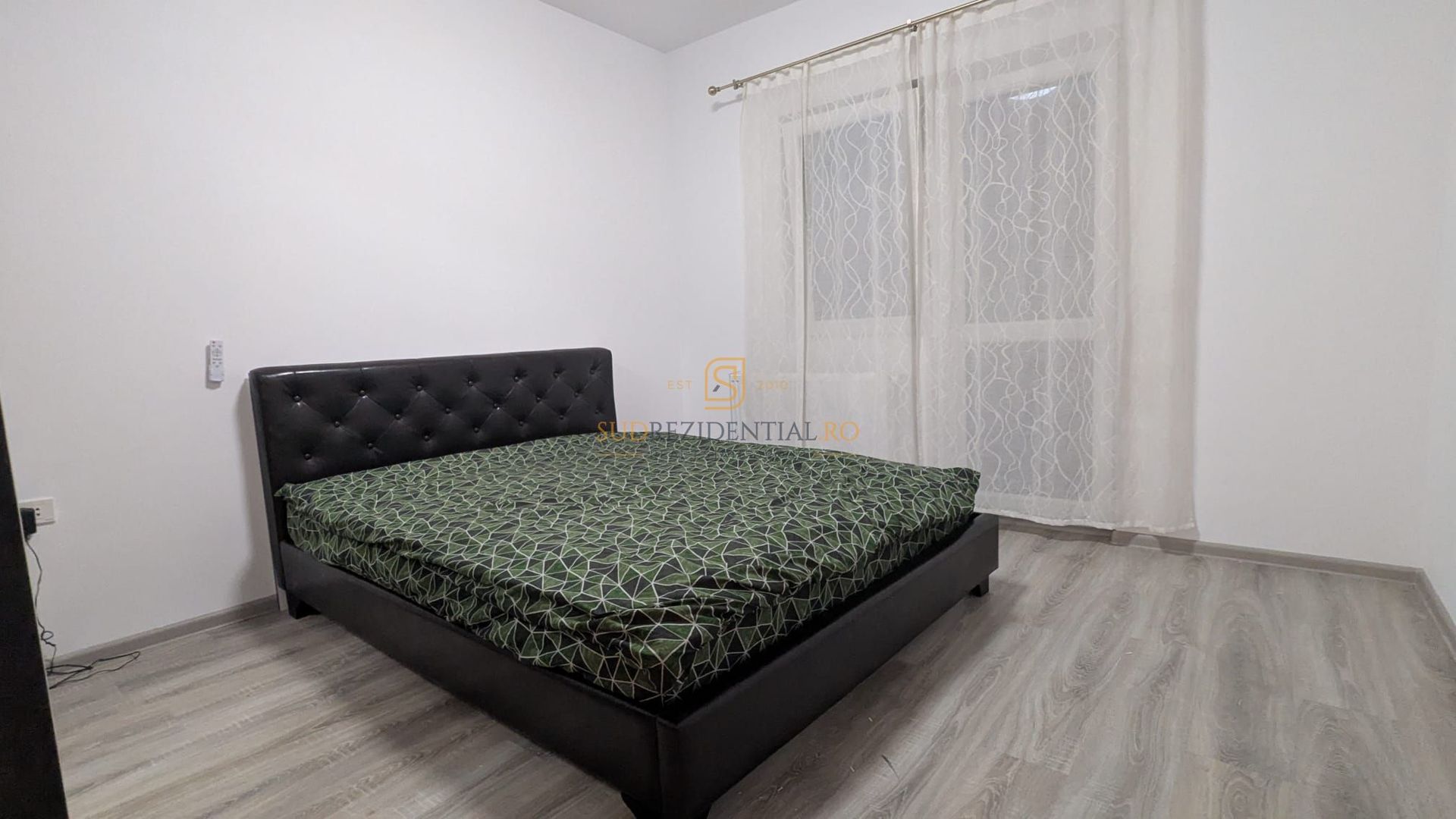 Apartament cu 2 camere de inchiriat, Grand Kristal Residence, Sector 4 - Poză 3