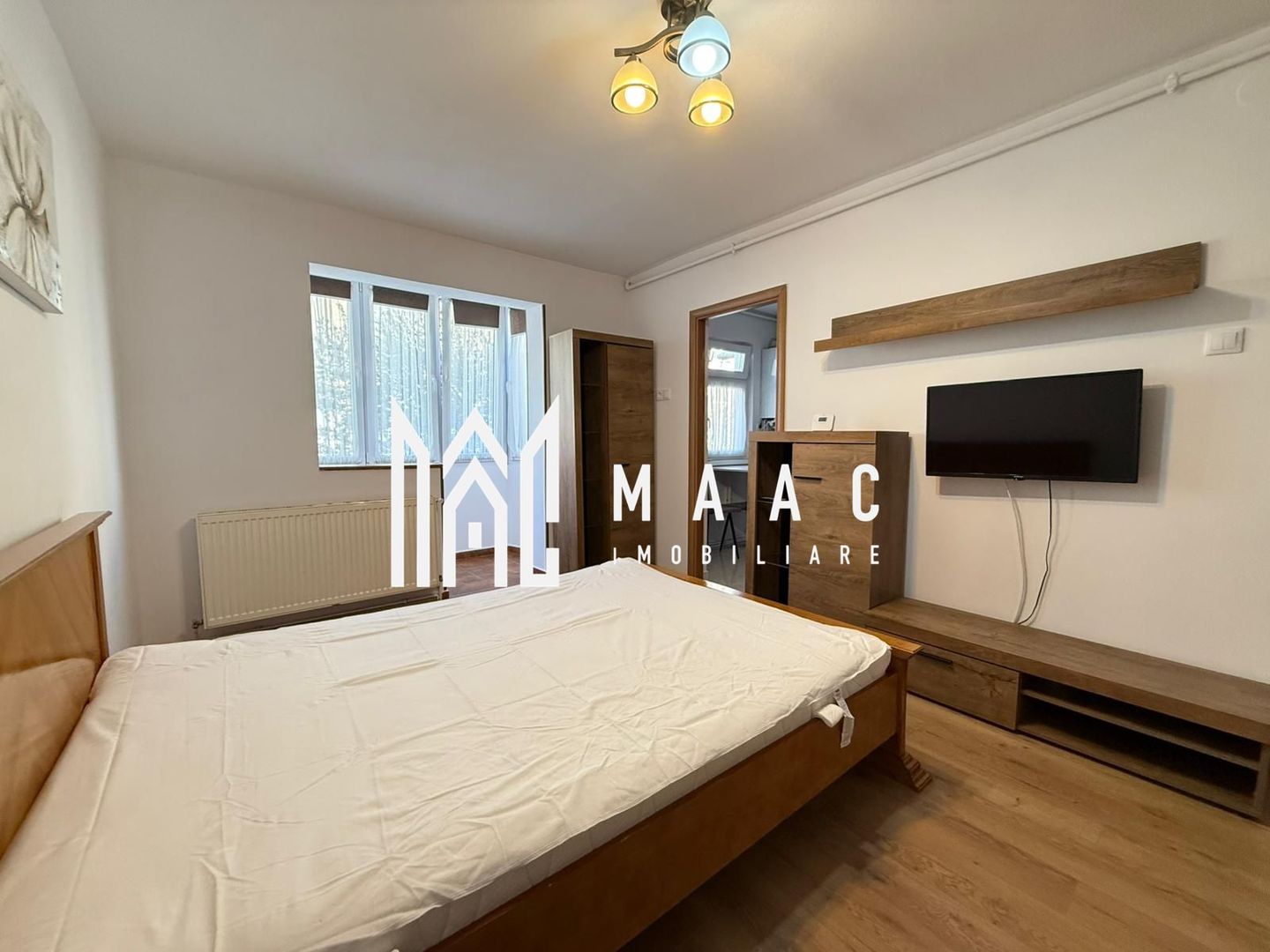 Apartament | Etaj 1 | Balcon | Renovat | Modern | V. Aaron - Poză 2