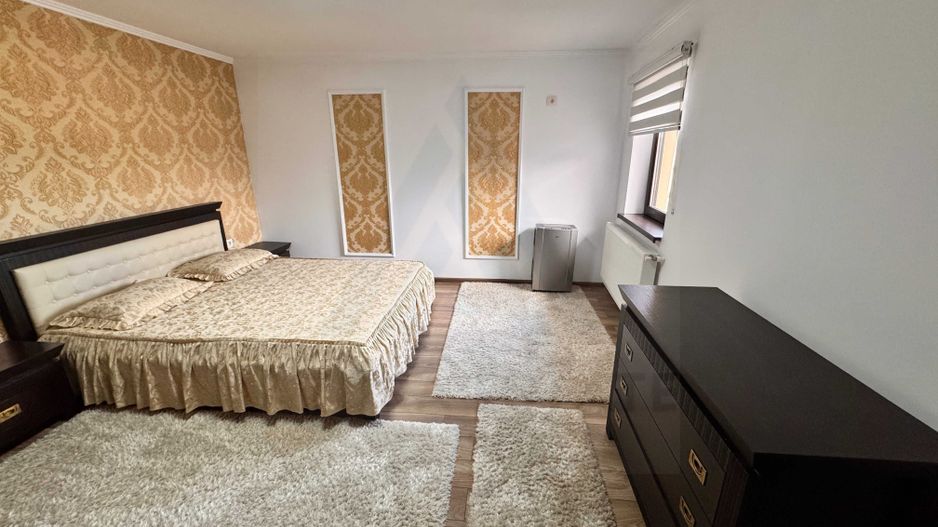 Apartament modern 3 camere 80 mp utili parcare in curte Ultracentral - Poză 3