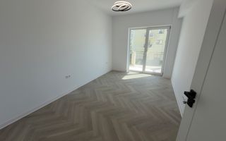 Apartament cu 3 camere,boxa depozit, Finisat La Cheie te muti imediat - Poză 5