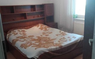 BRASADAS vinde ap 3 cam utilat etaj 2/4 Micro14 Prahova. - Poză 4