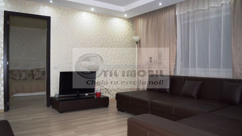 Apartament 2 camere Palas - Poză 1