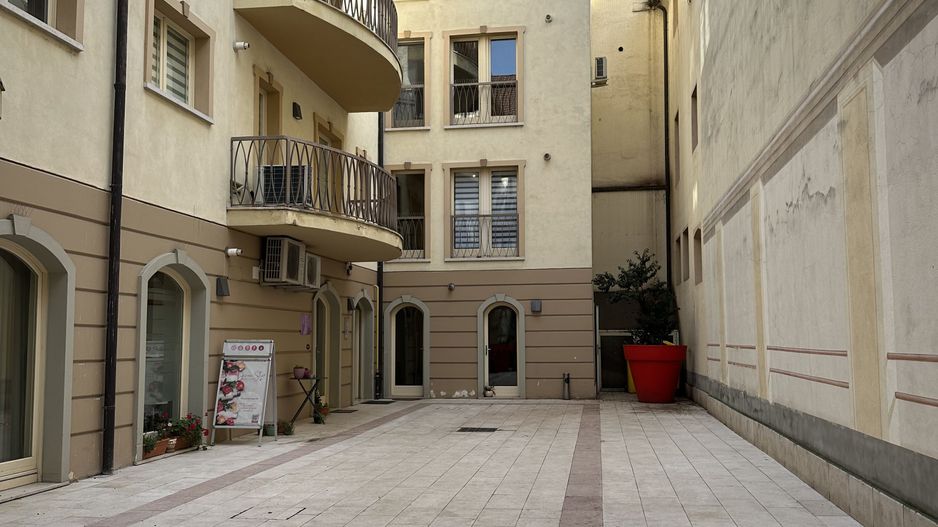 P-ta Unirii - Comision 0% | Apartament 3 camere-113 mp | Imobil 2008 - Poză 35