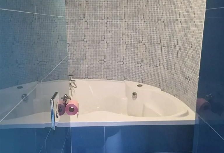 Apart Iulius Mall amenajat centrala proprie - Poză 13