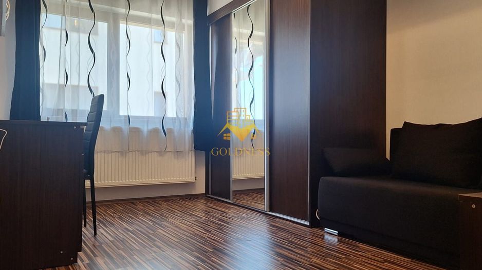 3 camere open space,Pet Friendly, Buna Ziua,Grand Hotel Italia,Parcare - Poză 2