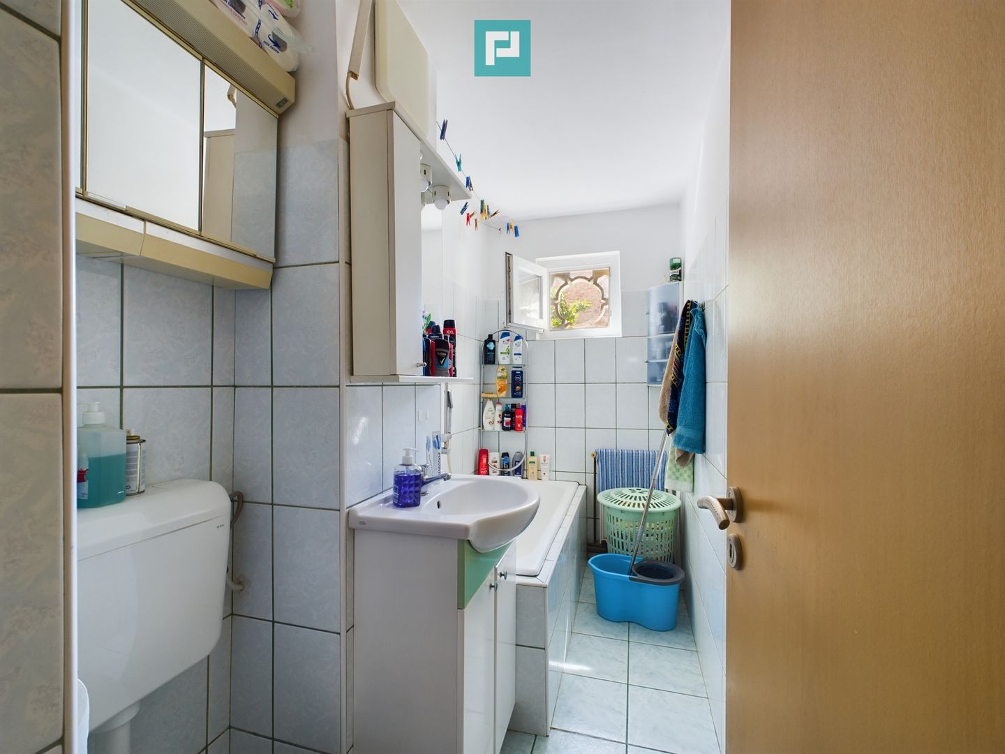 Apartament cu 3 camere, etaj intermediar, zona Spitalului Judetean - Poză 9
