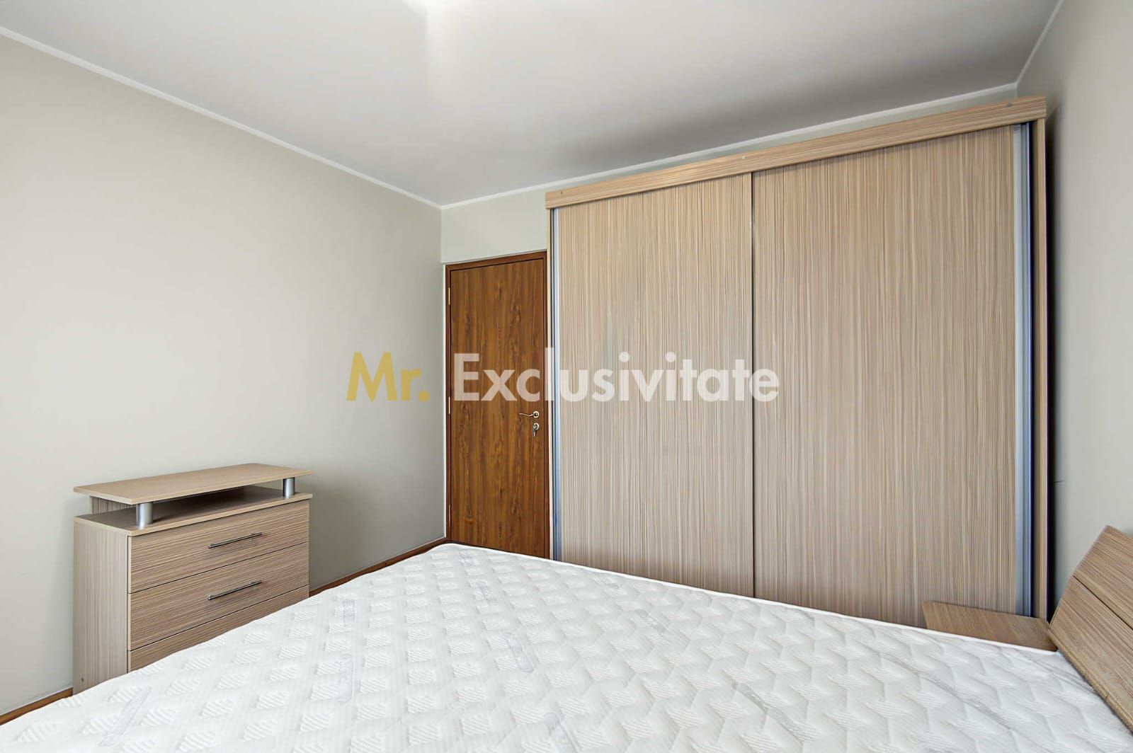 Apartament cu 3 camere decomandat etaj intermediar - Poză 11