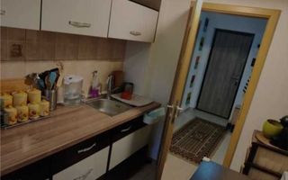 # Apartament de inchiriat 2 camere Nicolina - Poză 3