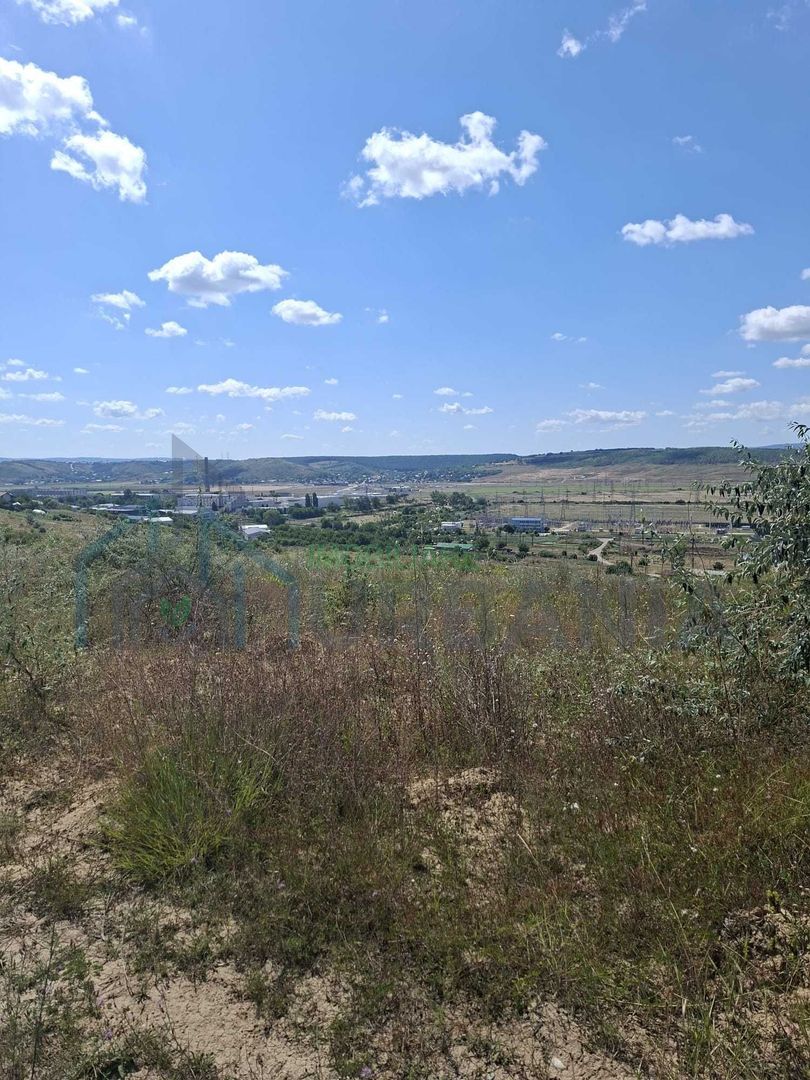Teren de vanzare in Uricani, Iasi, spate Dedeman - 652 mp - Poză 1